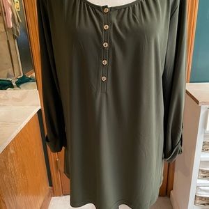 Green Blouse with gold buttons